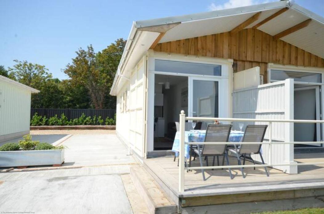 Lake Lodges Chichester Luaran gambar